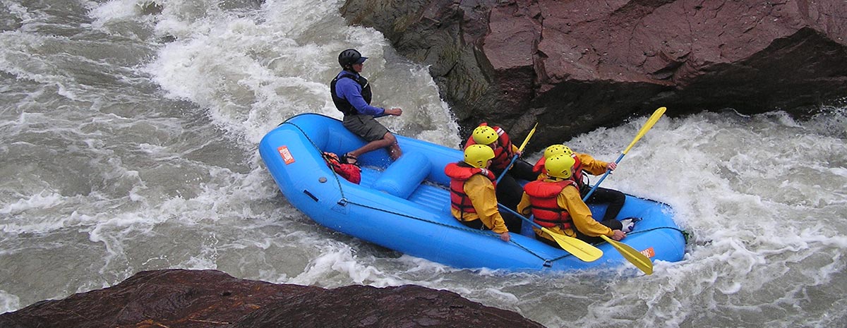 Canoeing in Cusipata