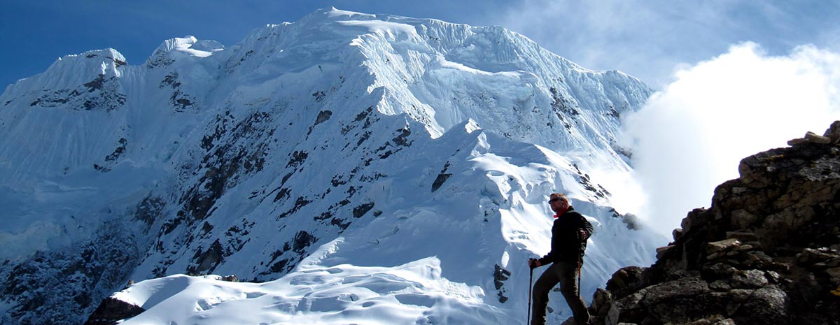 Climbing to the majestic Salkantay