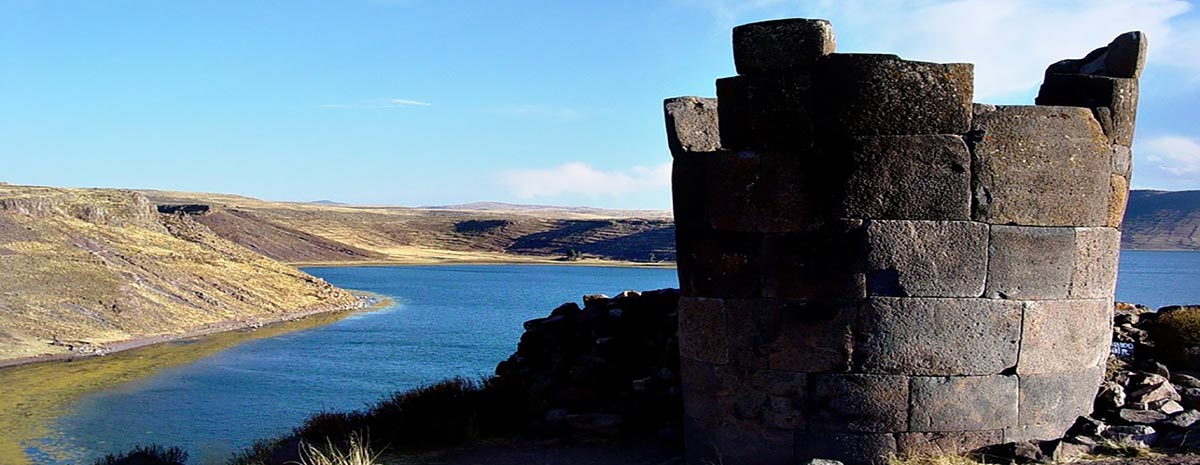 Chullpas de Sillustani